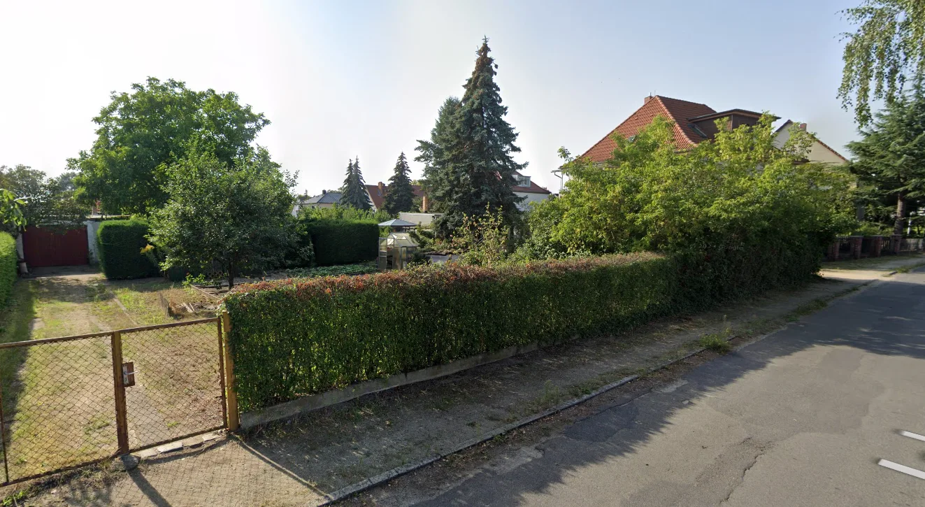 Grundstücksmedium 1
